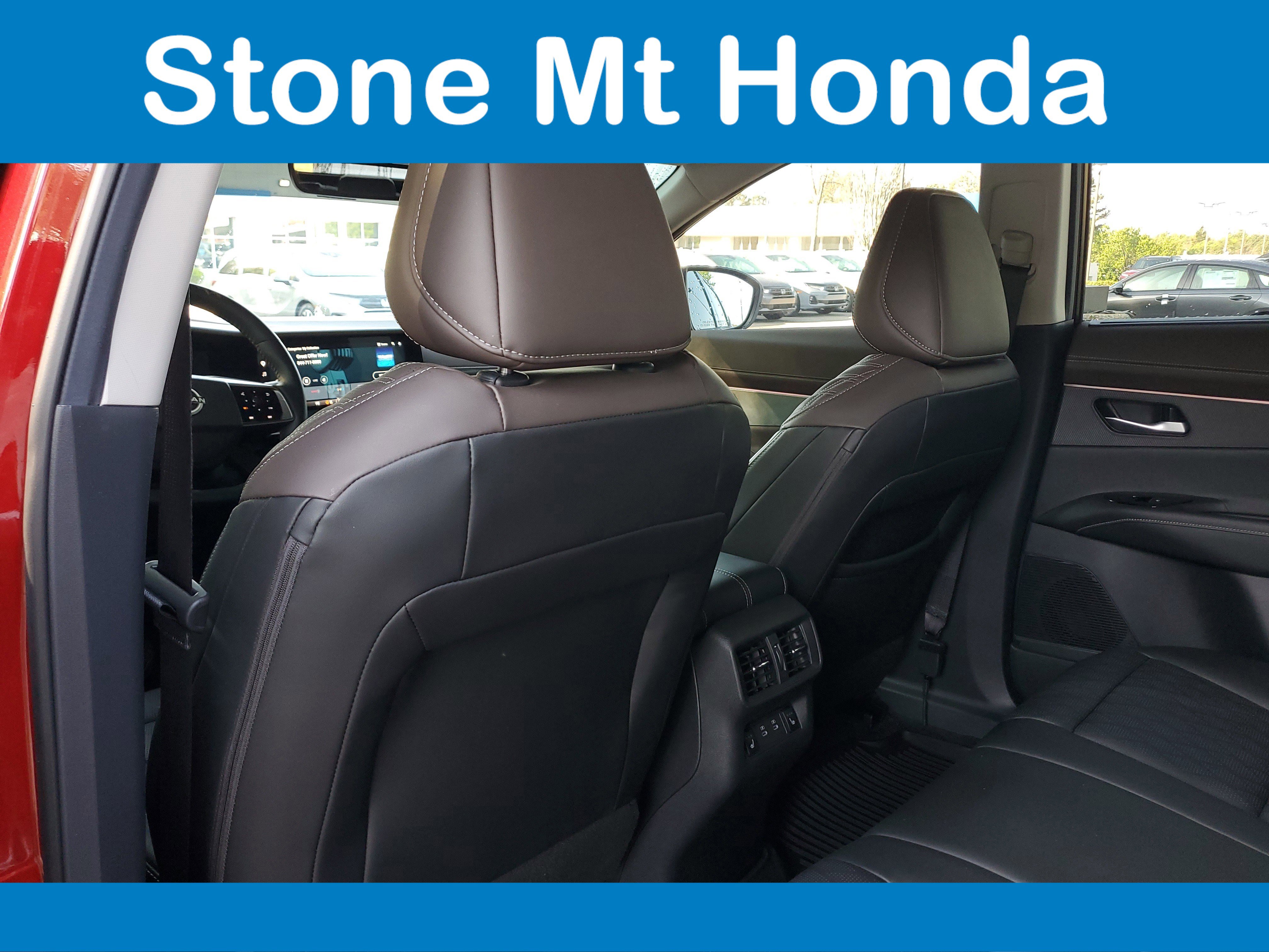 Used 2025 Nissan Murano Platinum w/ Cargo Package image 11