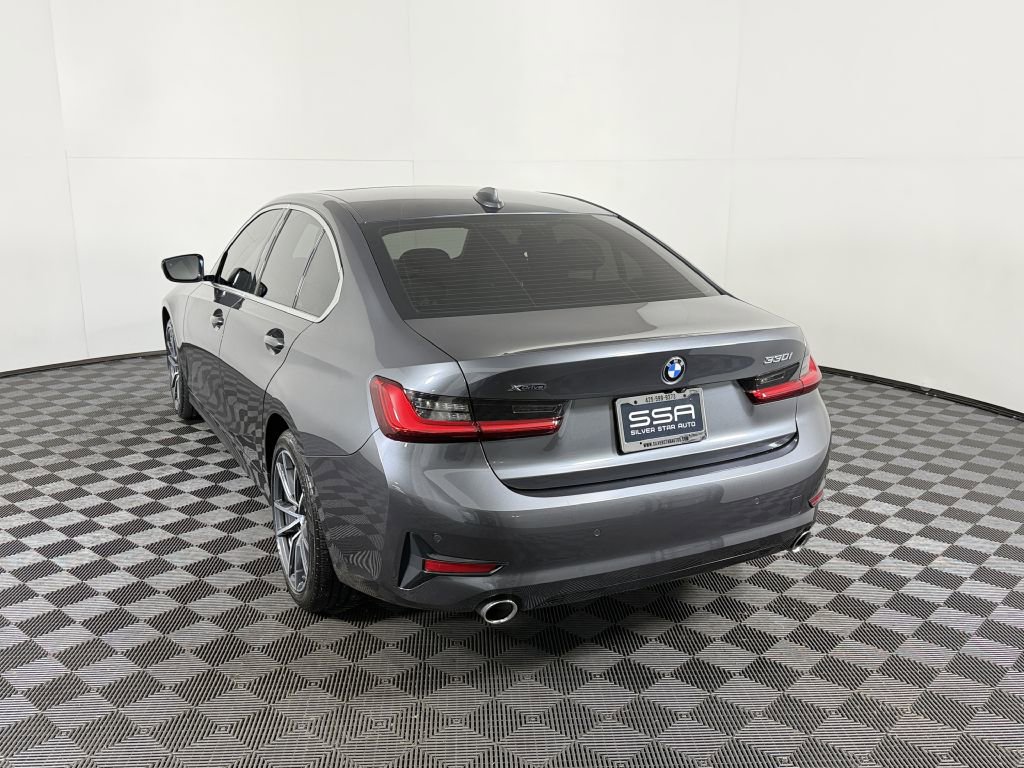 Used 2019 BMW 330i xDrive Sedan w/ Convenience Package image 5