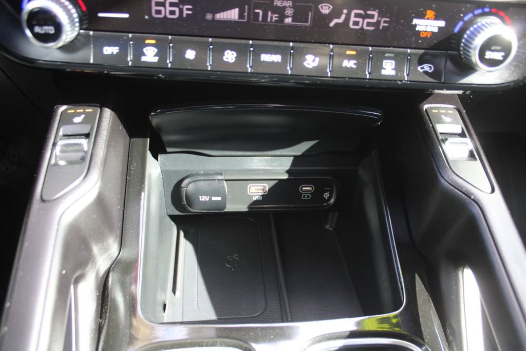 Used 2025 Kia Telluride S image 39