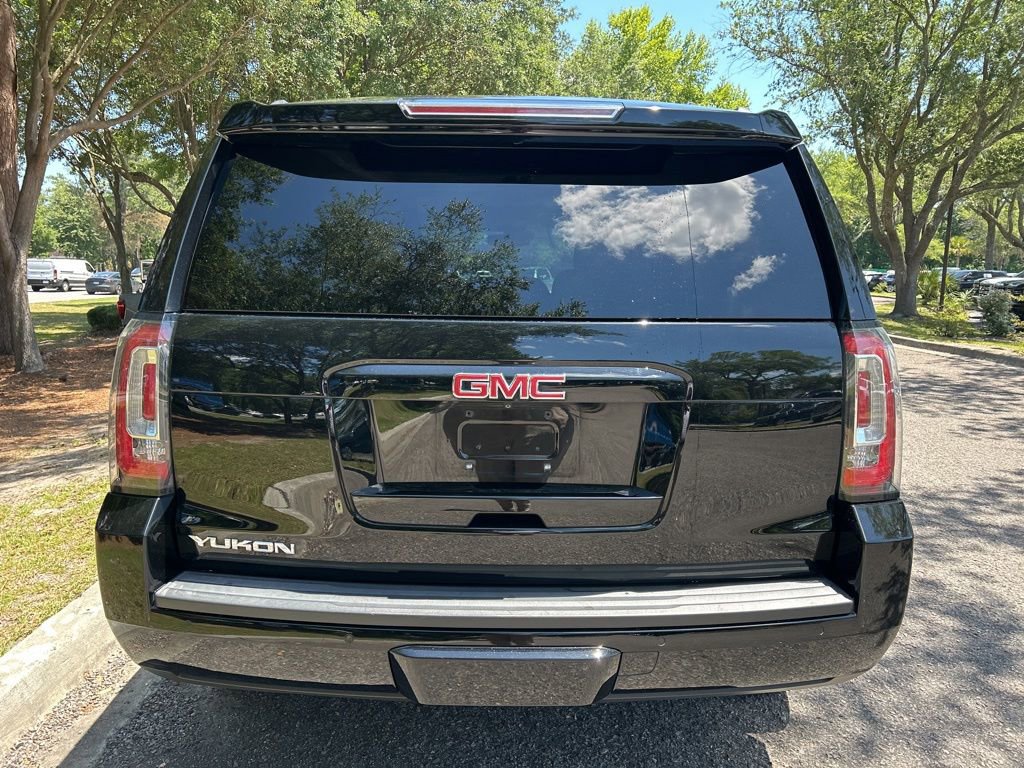 Used 2019 GMC Yukon SLT w/ Graphite Performance Edition RWD image 6