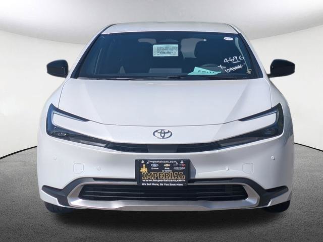 New 2027 Toyota Prius Plug-In Hybrid FWD image 11