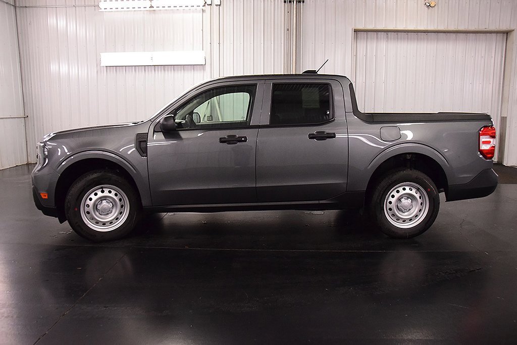 New 2025 Ford Maverick XL w/ Equipment Group 101A image 4