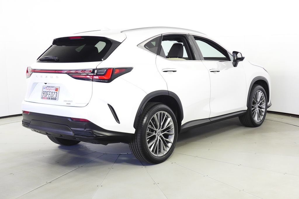 Used 2022 Lexus NX 350 AWD w/ Vision Package image 7