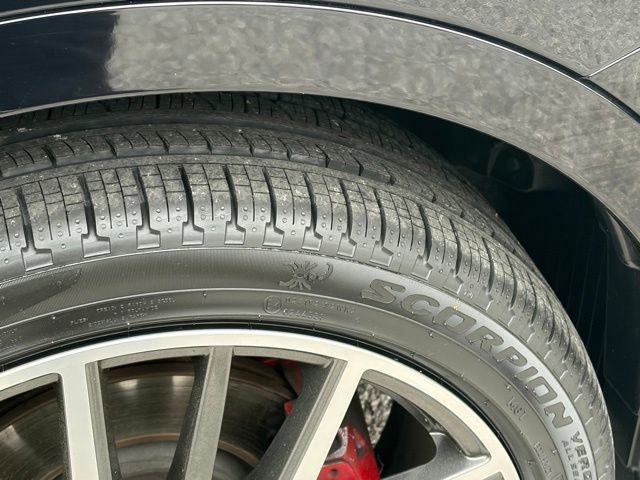 Used 2022 Maserati Levante GT image 14