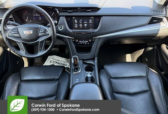 Used 2017 Cadillac XT5 Luxury AWD/4WD image 14