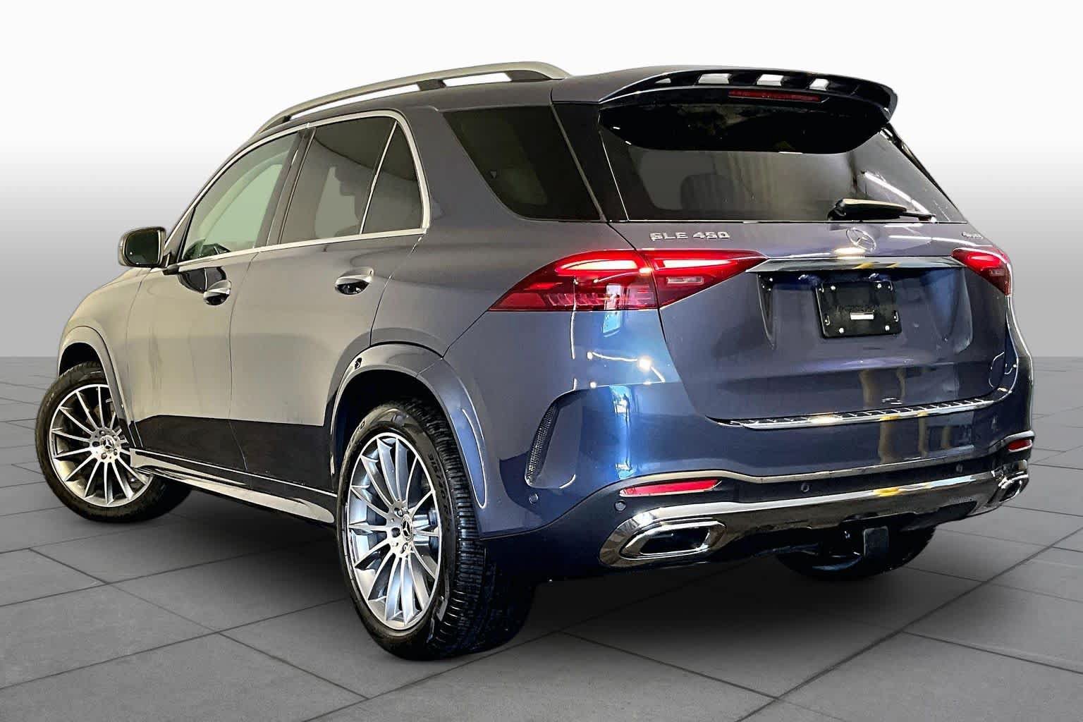 New 2026 Mercedes-Benz GLE 450 4MATIC image 3