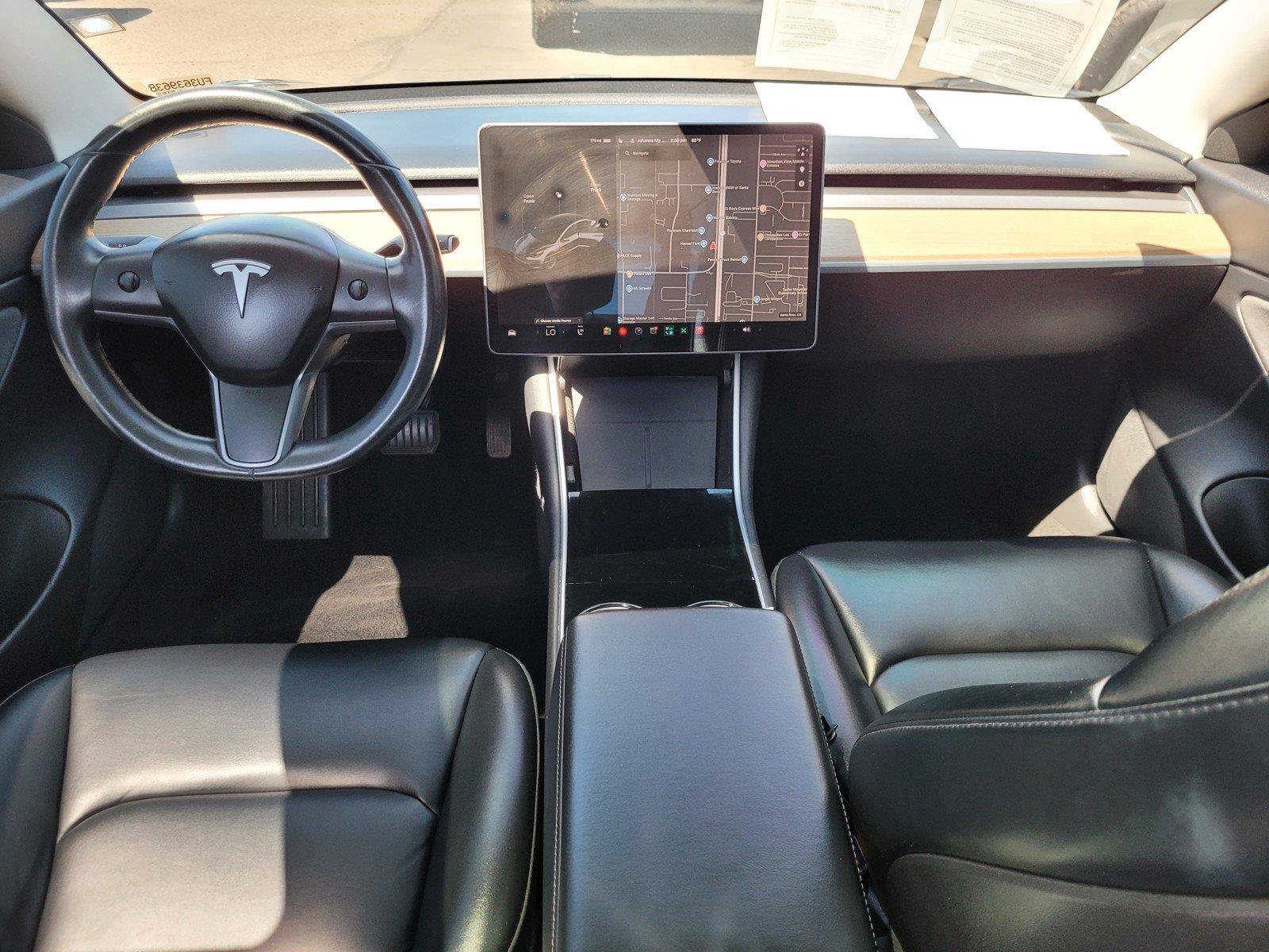 Used 2018 Tesla Model 3 Mid Range RWD image 19