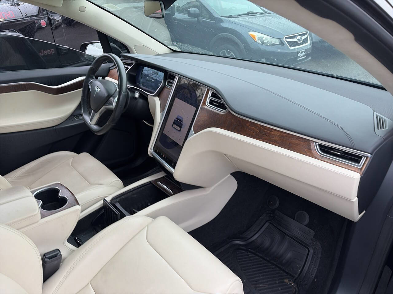 Used 2018 Tesla Model X 100D image 10