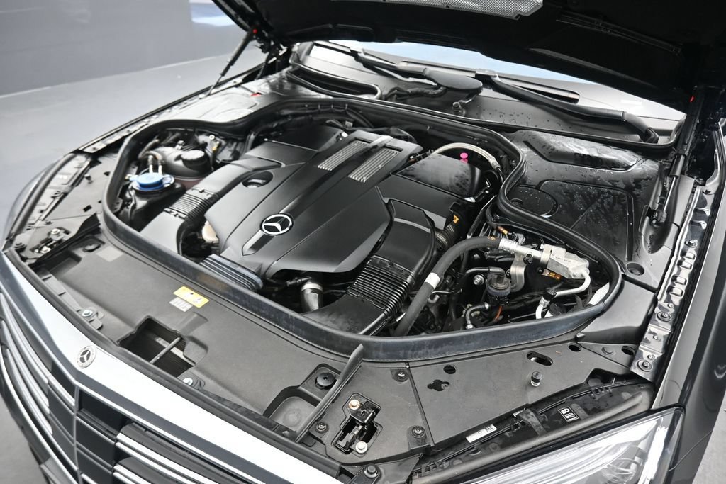 Used 2020 Mercedes-Benz S 450 4MATIC Sedan w/ Premium Package image 53