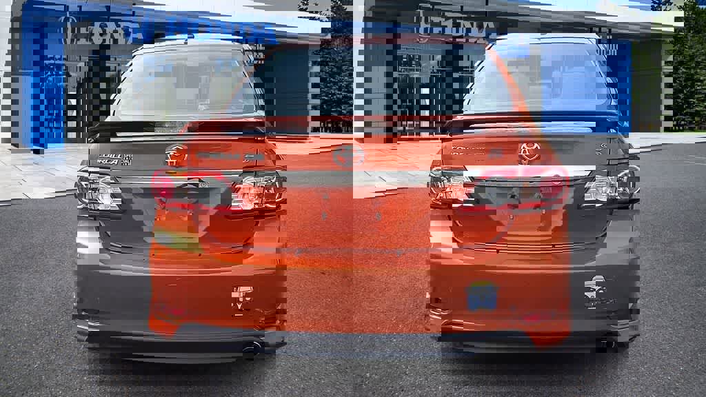 Used 2013 Toyota Corolla S Special Edition image 7