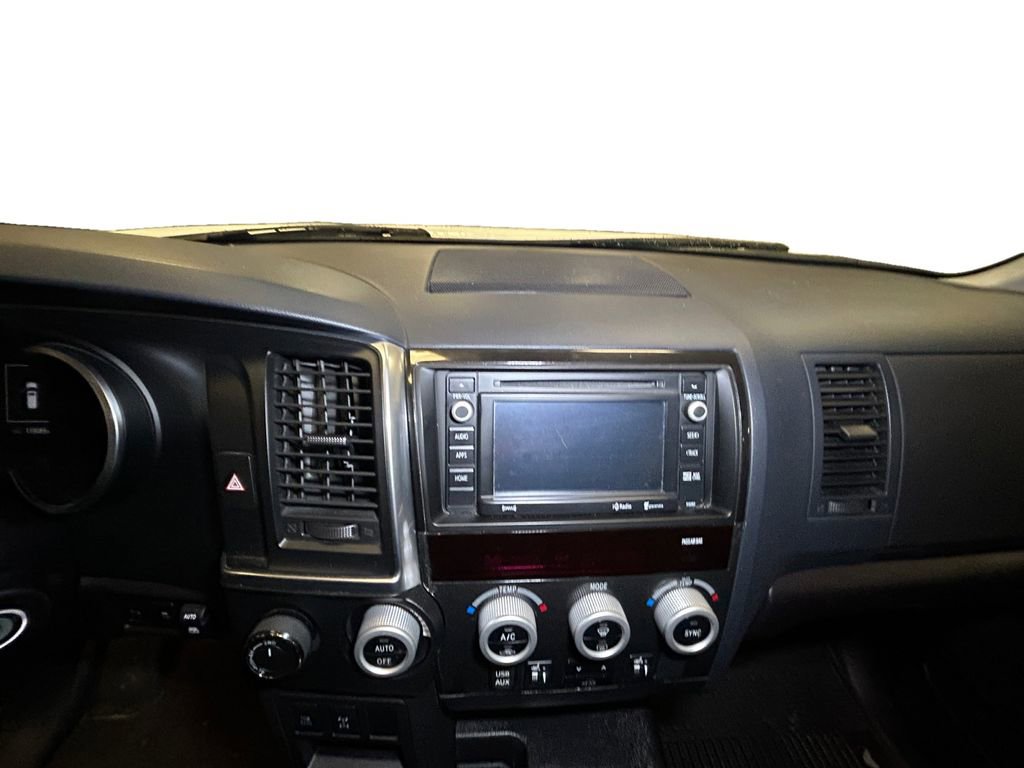 Used 2018 Toyota Sequoia TRD Sport image 10