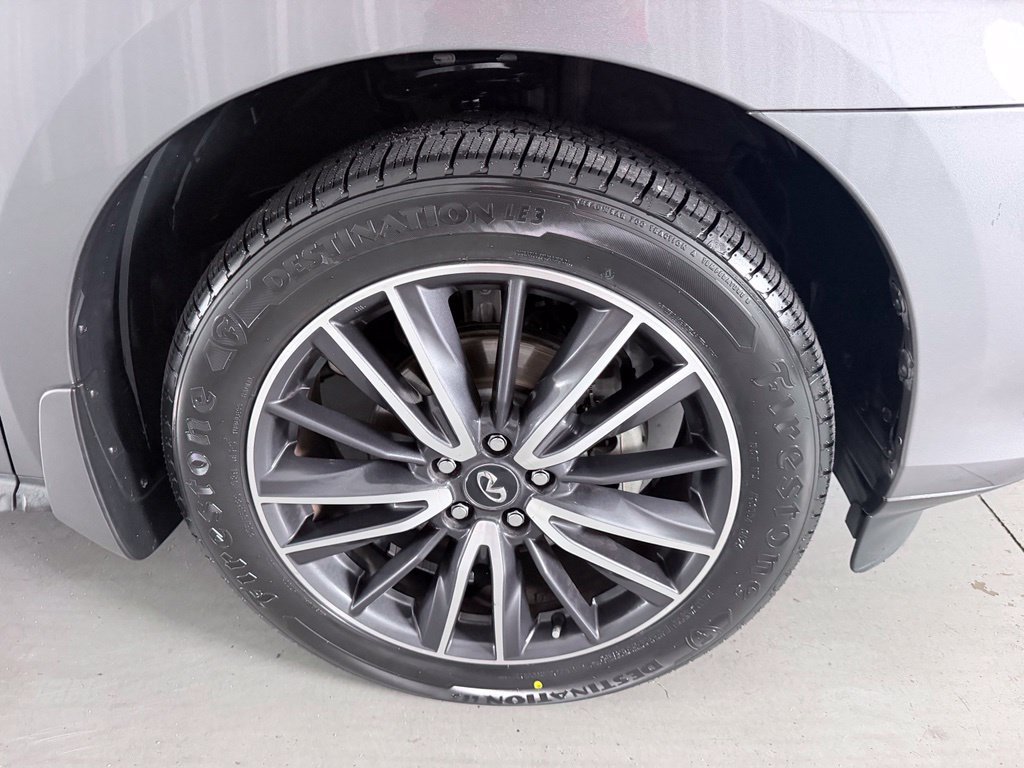 Used 2020 INFINITI QX60 Luxe w/ Sensory Package FWD image 4