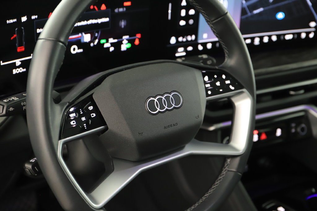 Certified 2025 Audi Q5 Prestige AWD/4WD image 16