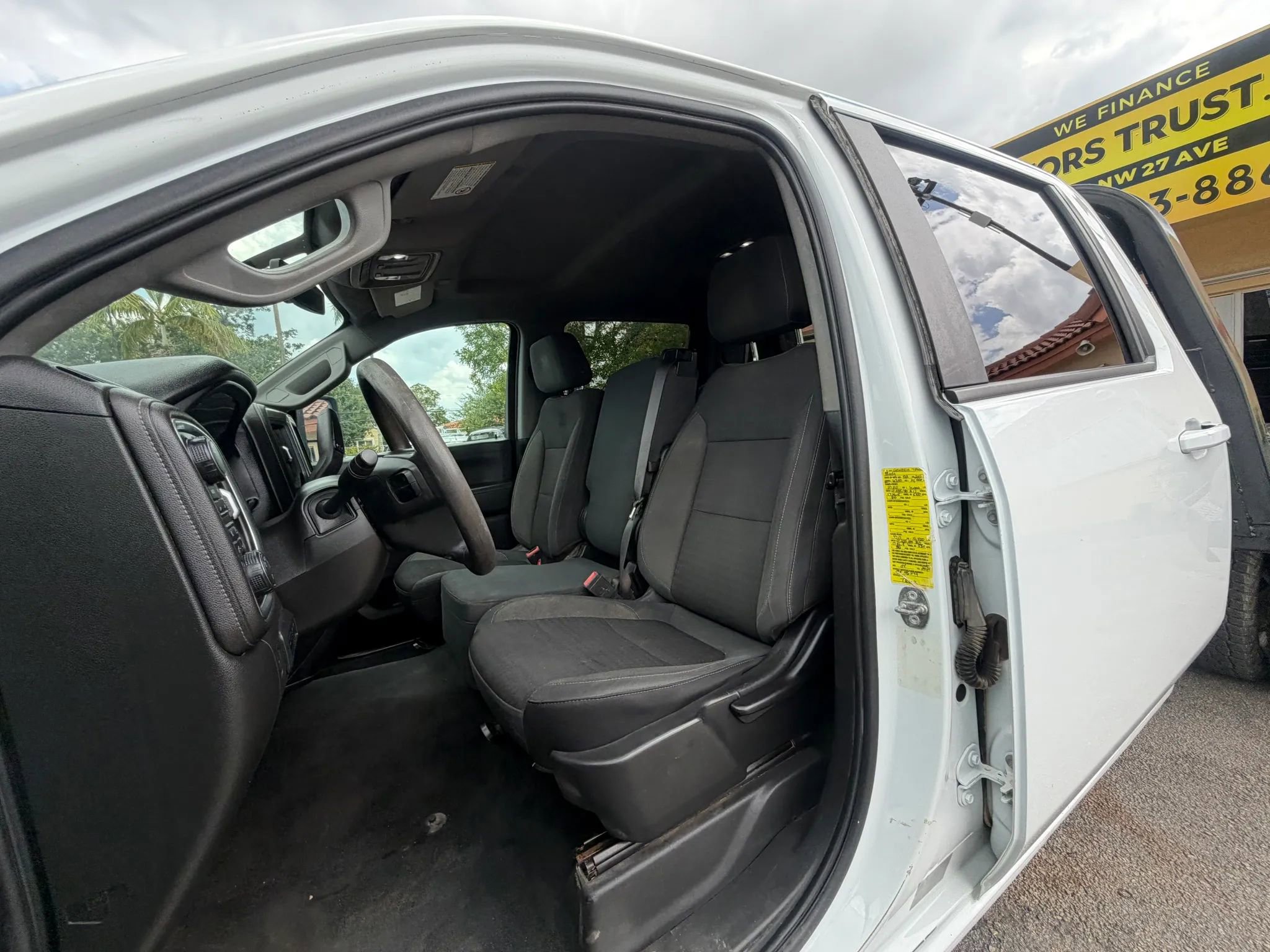 Used 2021 Chevrolet Silverado 3500 LT AWD/4WD image 13