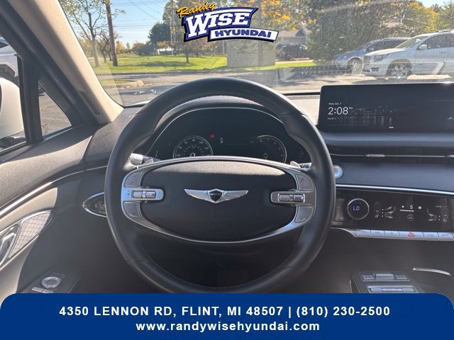 Used 2025 Genesis GV70 2.5T AWD/4WD image 18