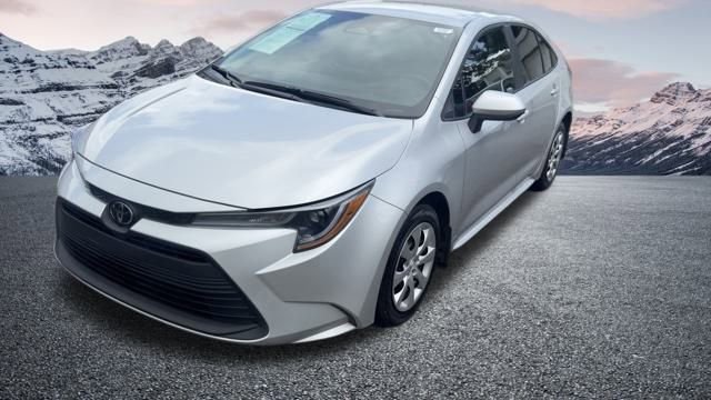 Used 2025 Toyota Corolla LE