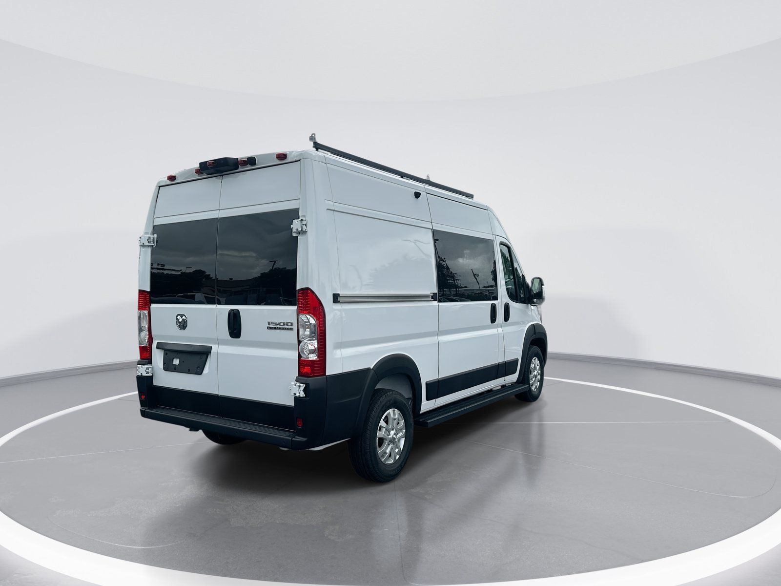 Used 2024 RAM ProMaster 1500 w/ Quick Order Package 22G SLT FWD image 9