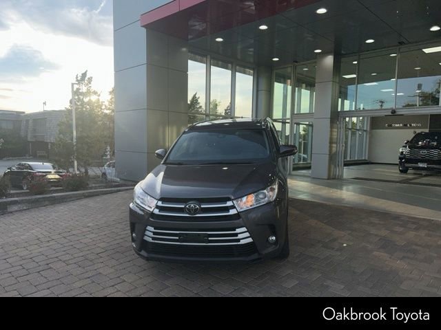 Used 2017 Toyota Highlander XLE
