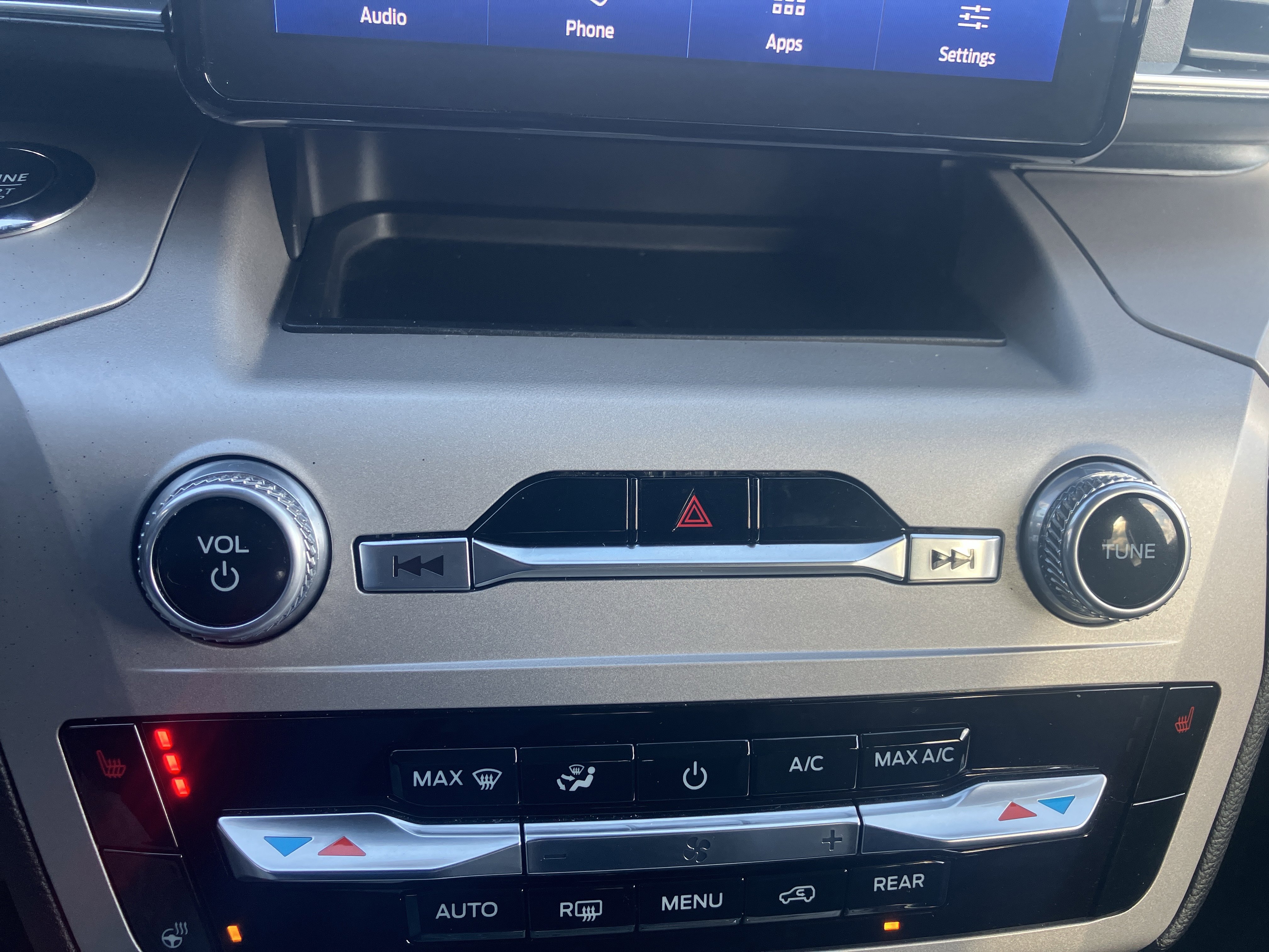 Certified 2023 Ford Explorer XLT w/ Equipment Group 202A image 32