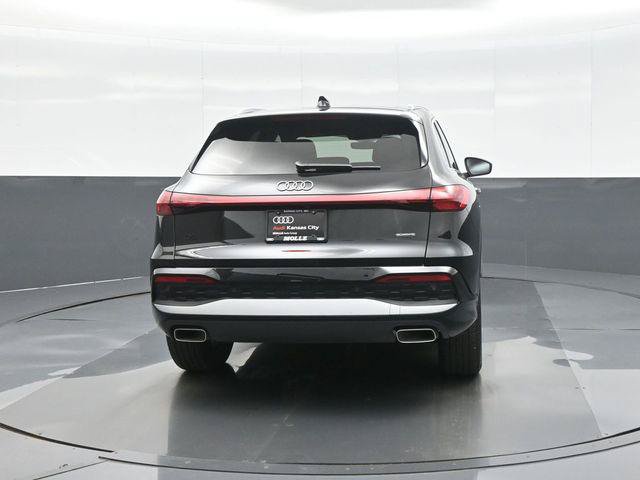 Used 2025 Audi Q5 Premium w/ Convenience Package AWD/4WD image 6