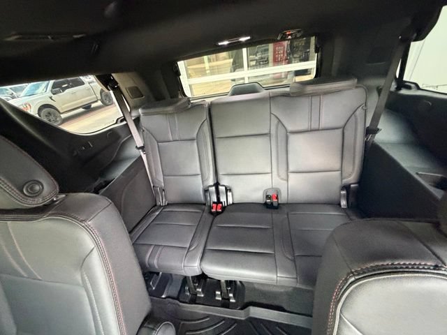 Used 2025 Chevrolet Tahoe RST w/ Comfort Package AWD/4WD image 17