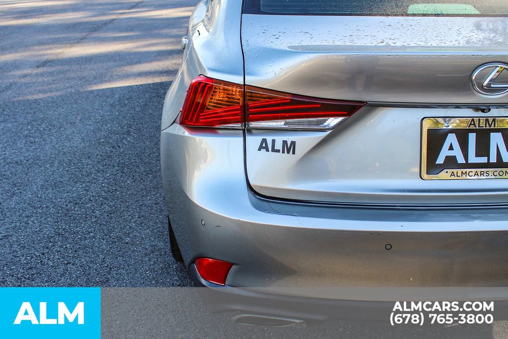 Used 2017 Lexus IS 200t w/ Premium Package image 13