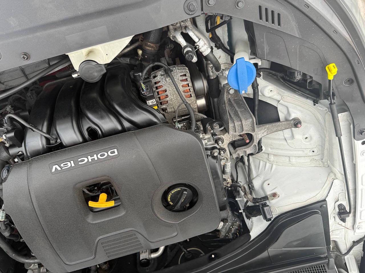 Used 2019 Hyundai Veloster 2.0 FWD image 28