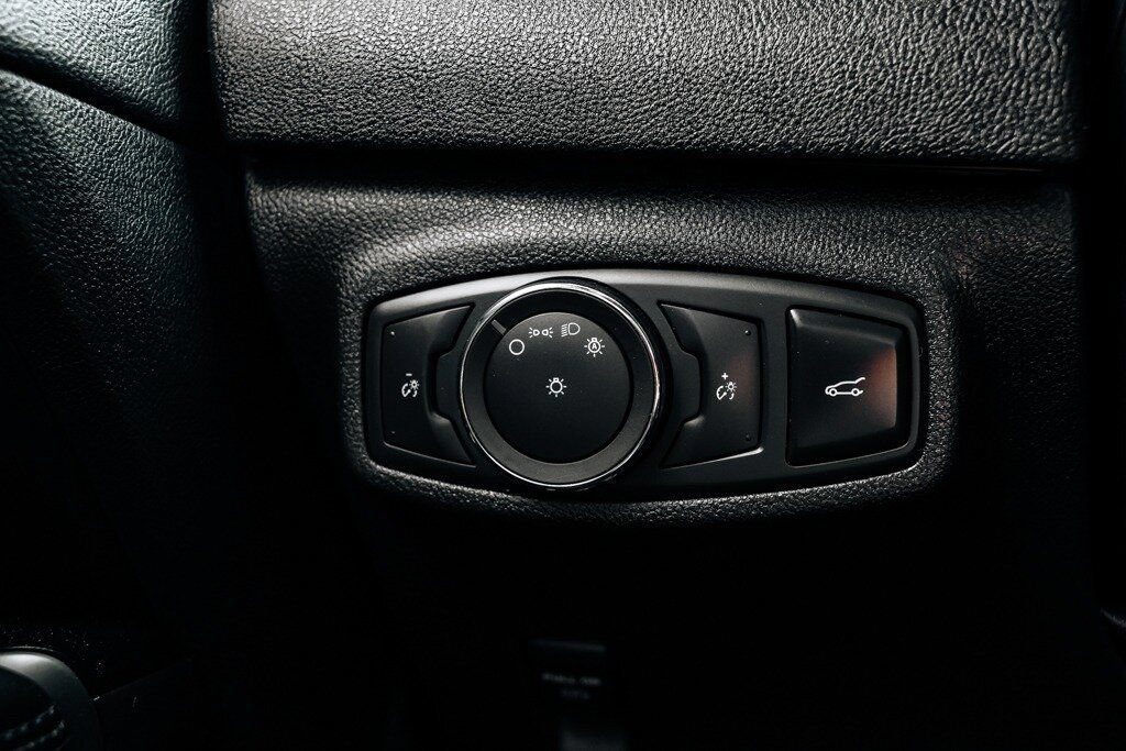 Used 2019 Lincoln MKC Reserve w/ MKC Climate Package AWD/4WD image 26