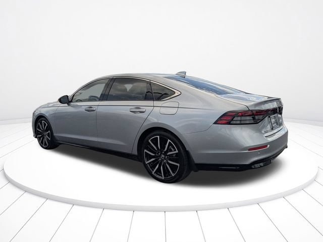 Used 2023 Honda Accord Touring image 5