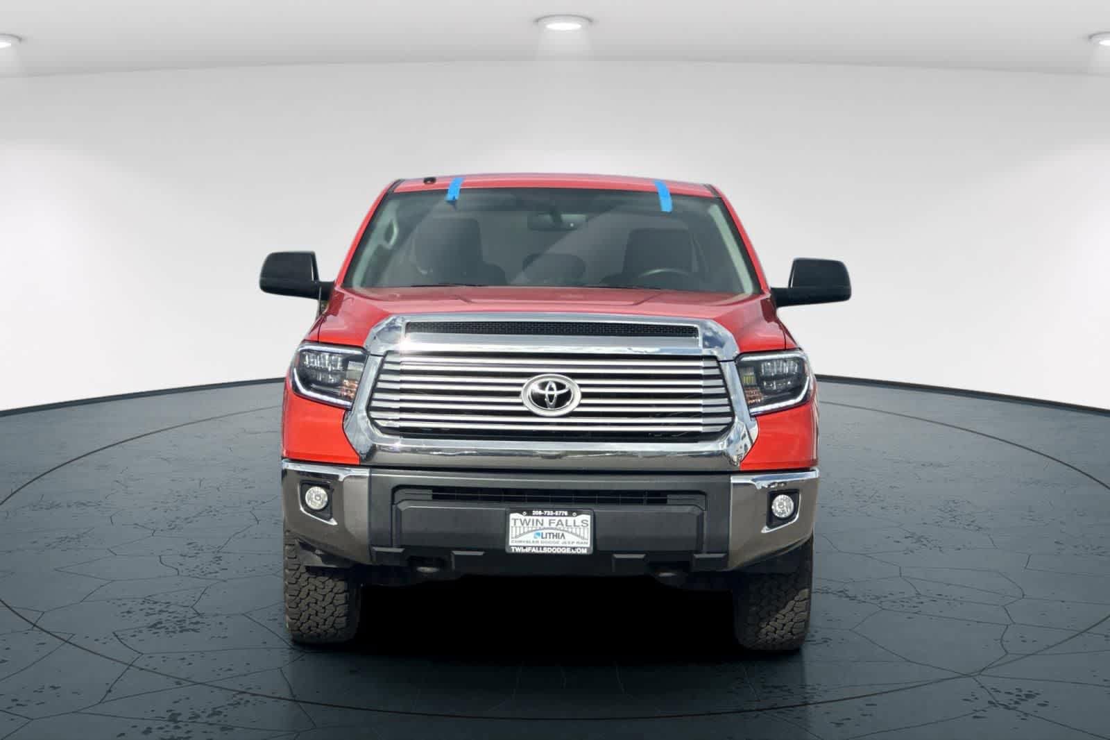 Used 2016 Toyota Tundra SR5 w/ TRD Off Road Package AWD/4WD image 10