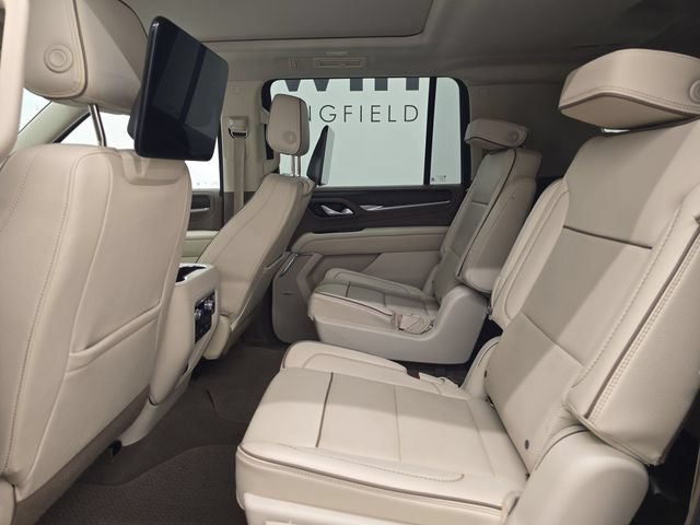 Used 2022 GMC Yukon XL Denali w/ Denali Ultimate Package AWD/4WD image 21