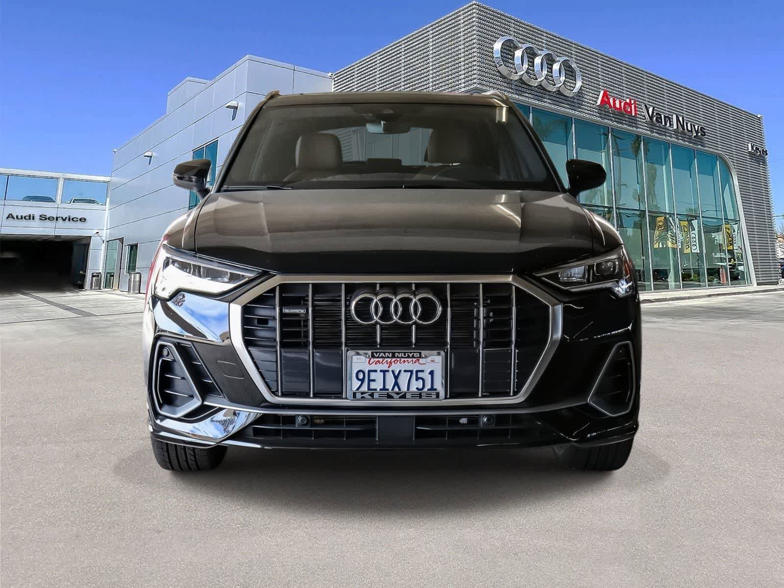 Used 2023 Audi Q3 2.0T Premium w/ Convenience Package AWD/4WD image 6