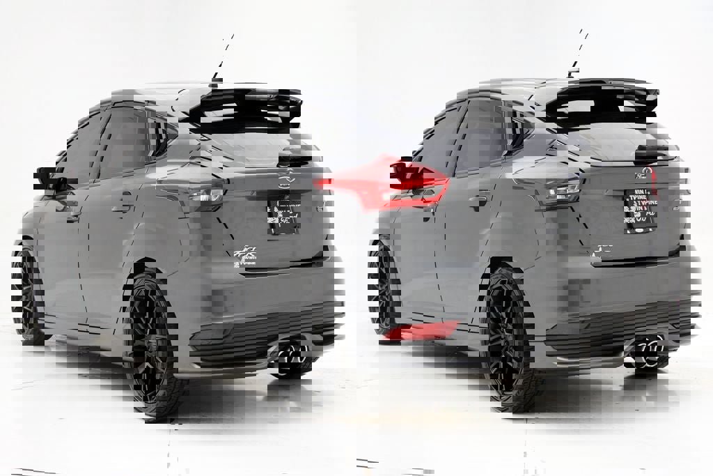 Used 2018 Ford Focus ST w/ Equipment Group 402A image 8