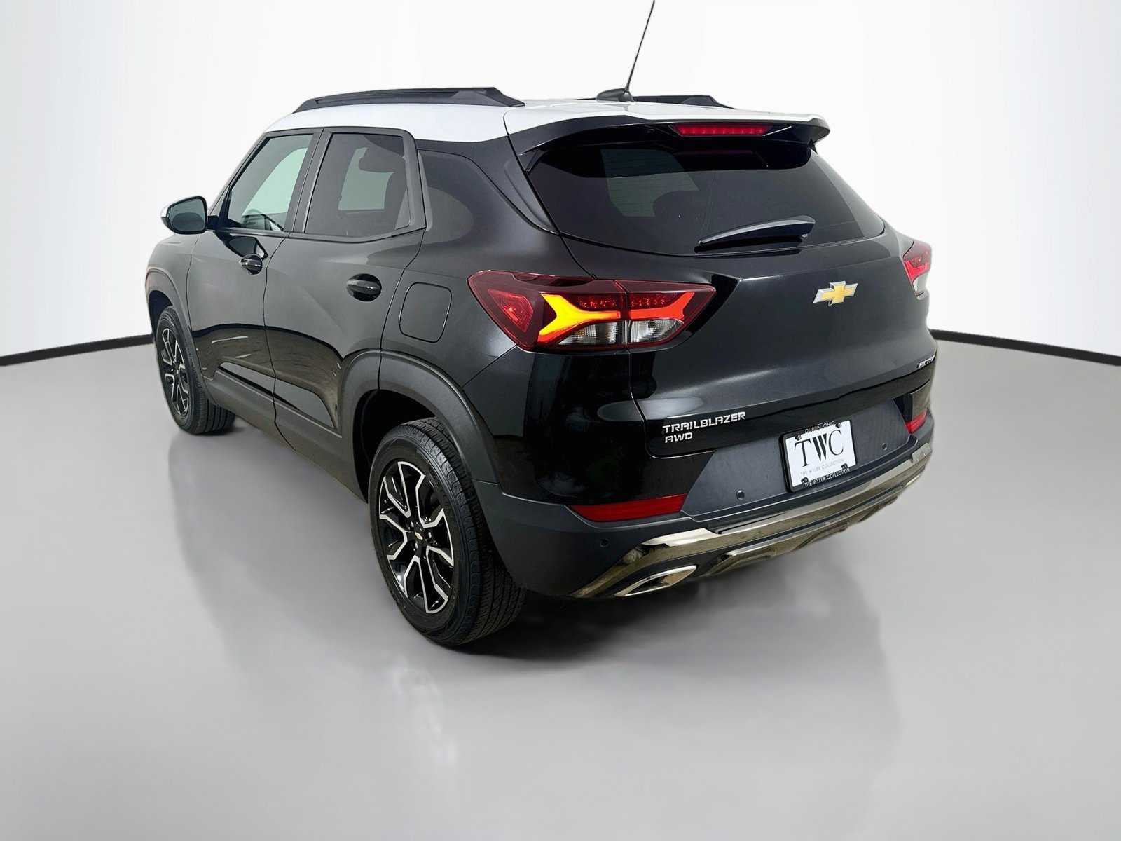 Used 2021 Chevrolet TrailBlazer ACTIV w/ Convenience Package AWD/4WD image 7