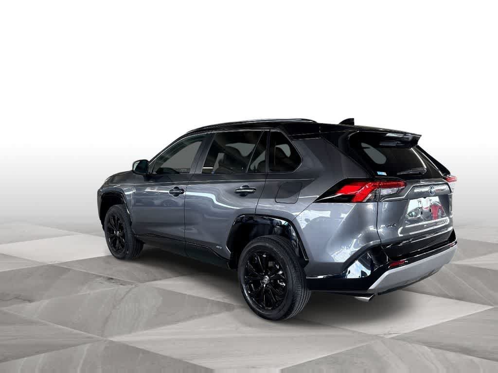 Used 2023 Toyota RAV4 XSE AWD/4WD image 6
