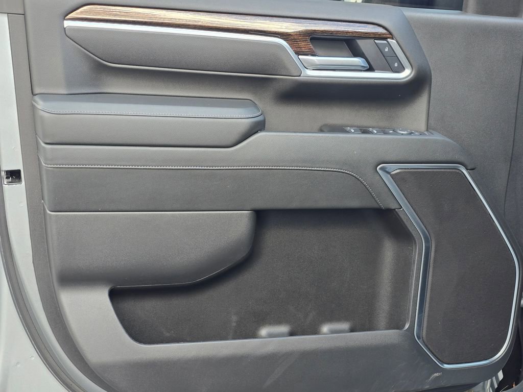 Certified 2025 GMC Sierra 3500 SLE w/ SLE Value Package image 45