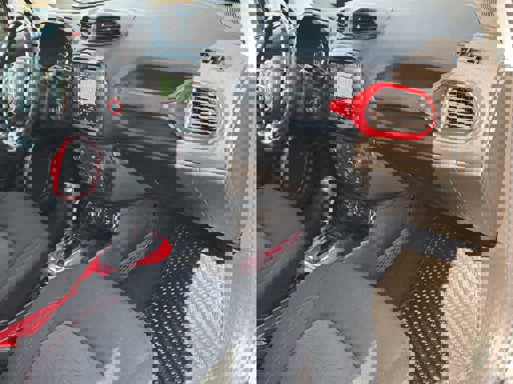 Used 2021 Jeep Renegade Trailhawk w/ Sun & Sound Group image 13