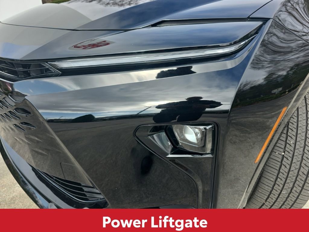 Used 2025 Toyota Crown Signia image 10