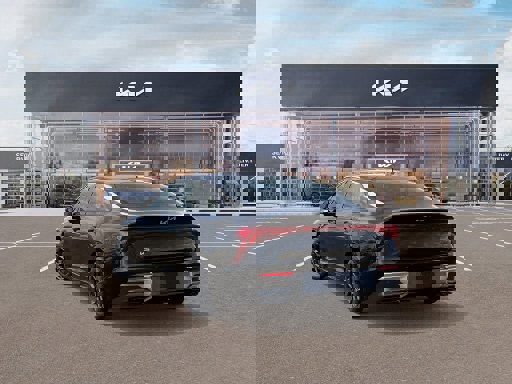 New 2026 Kia K5 LXS image 4