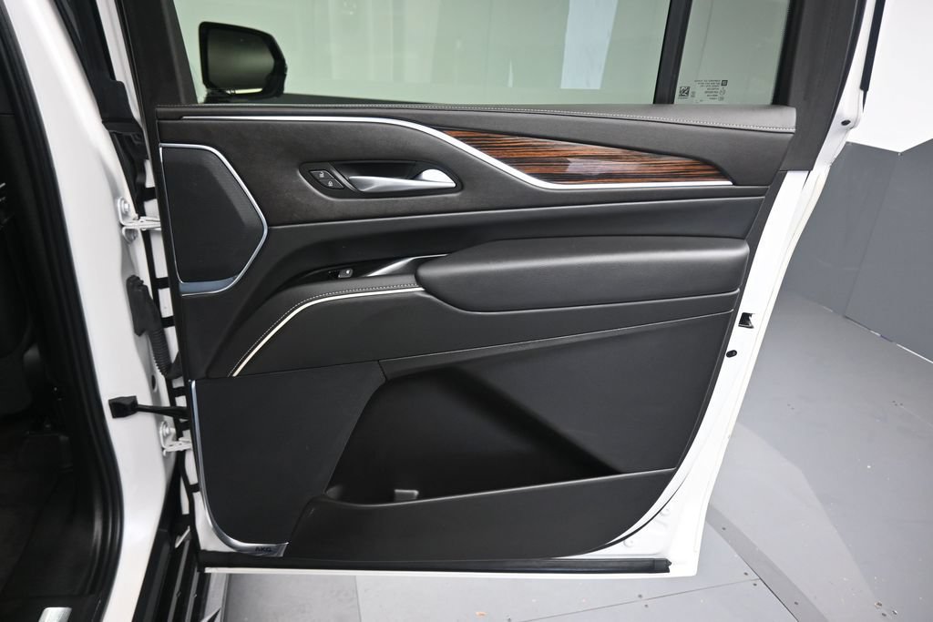 Used 2024 Cadillac Escalade ESV Premium Luxury w/ LPO, Floor Liner Package AWD/4WD image 53
