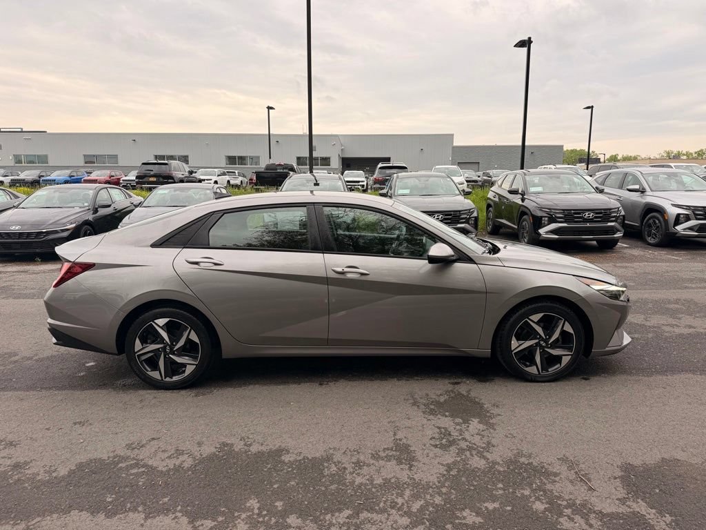 Certified 2023 Hyundai Elantra SEL w/ Convenience Package FWD video 2