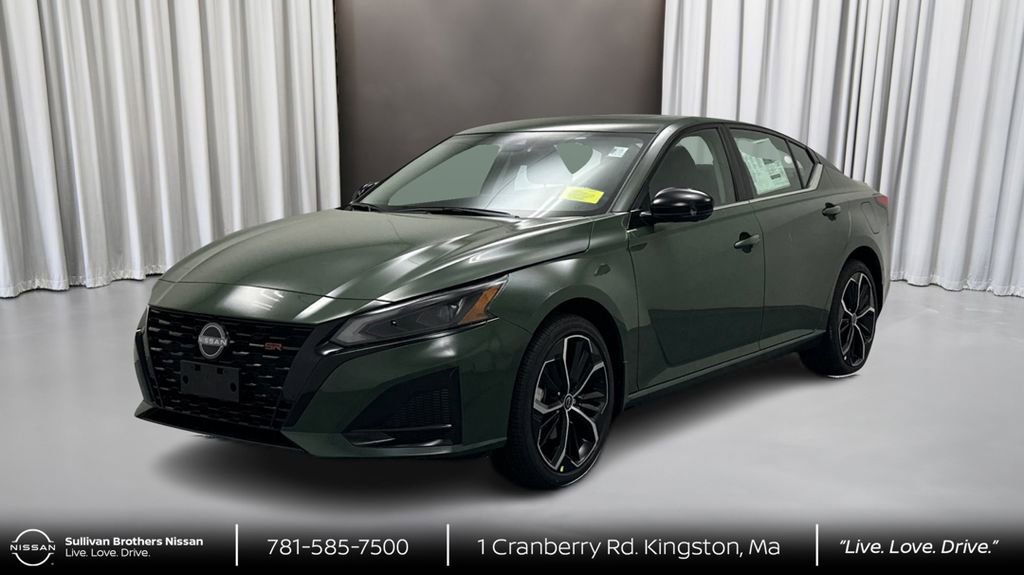 New 2026 Nissan Altima 2.5 SR w/ SR Premium Package AWD/4WD image 1