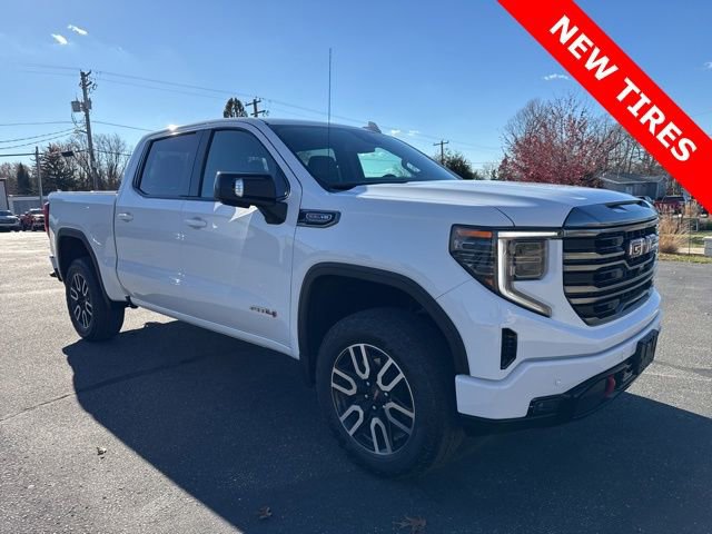 Used 2024 GMC Sierra 1500 AT4 AWD/4WD image 7