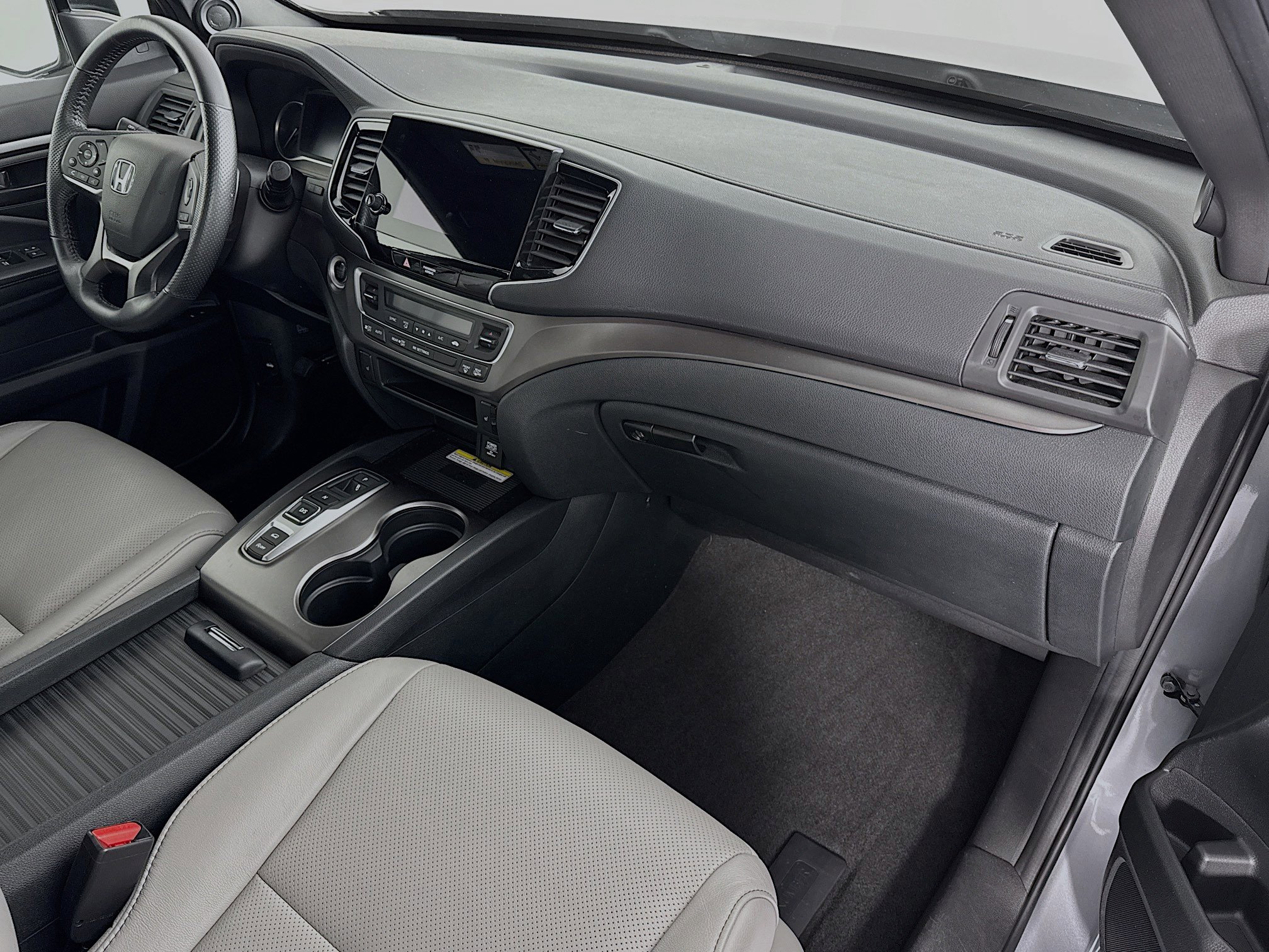 Certified 2023 Honda Passport EX-L image 28