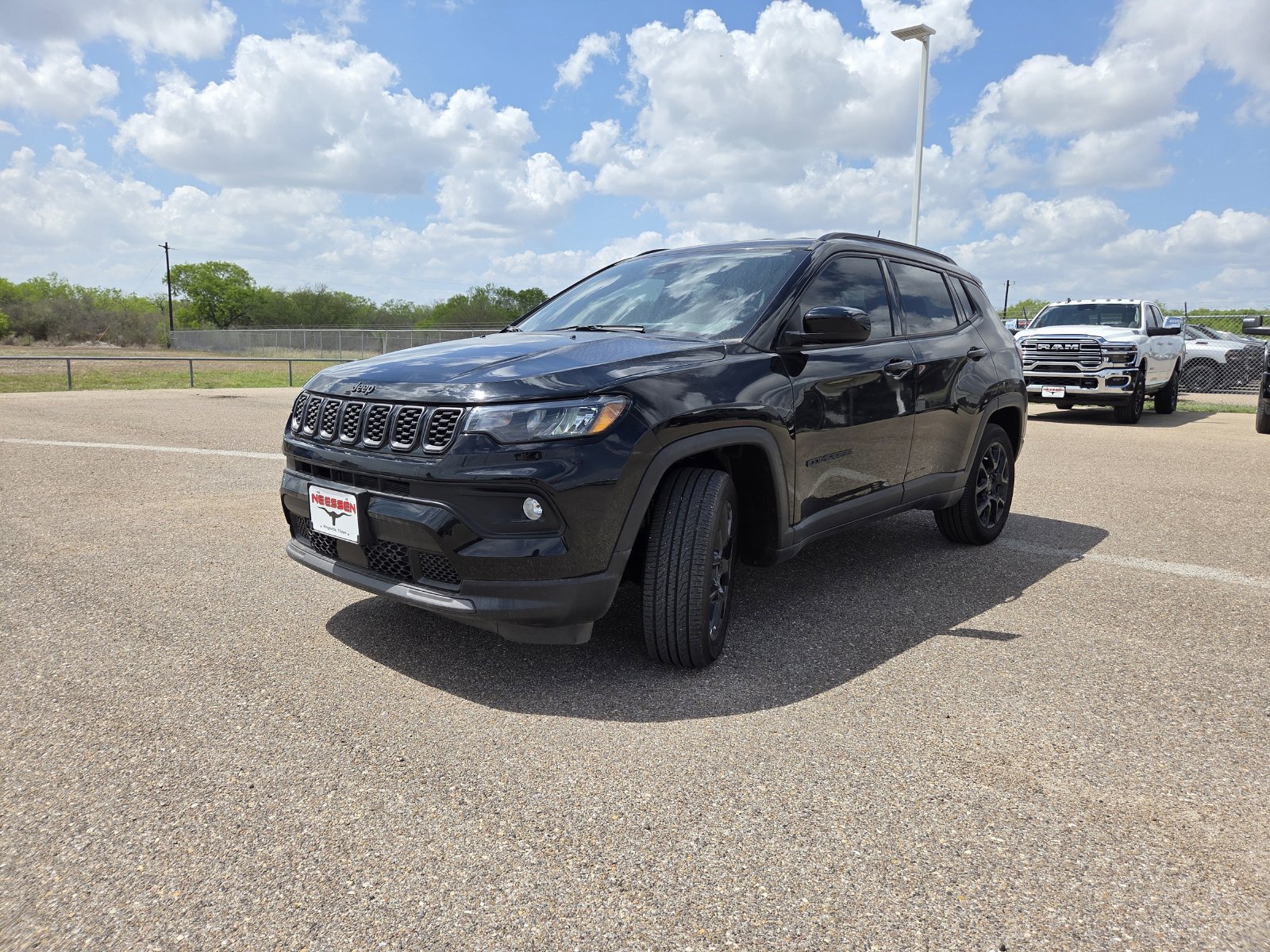 New 2026 Jeep Compass Latitude AWD/4WD image 3