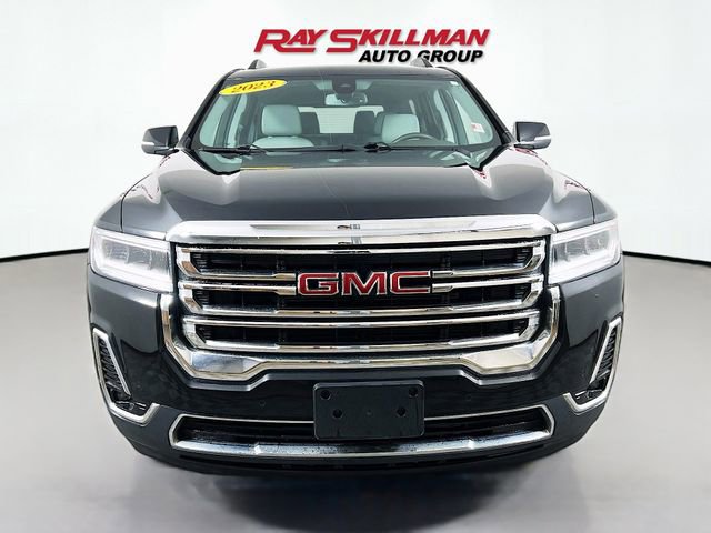 Used 2023 GMC Acadia SLT w/ Preferred Package image 2