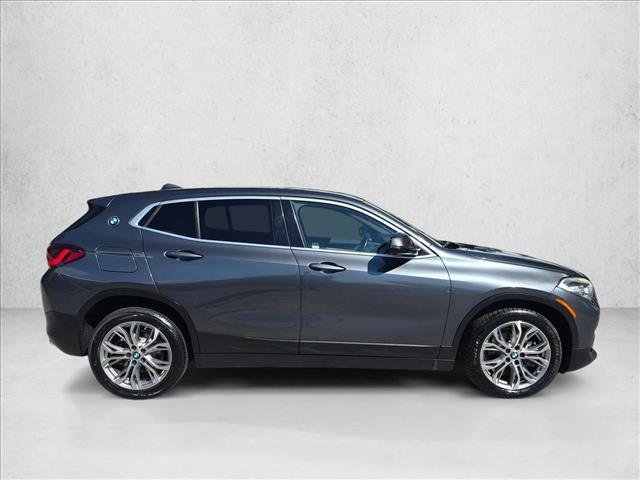 Used 2021 BMW X2 sDrive28i w/ Convenience Package FWD image 4