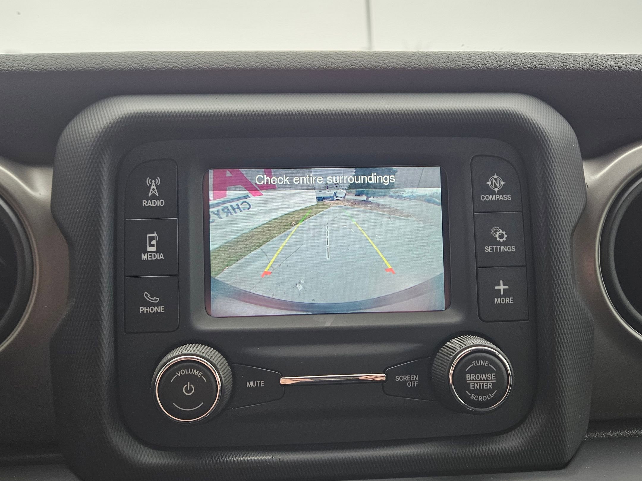 Used 2019 Jeep Wrangler Unlimited Sport S image 33