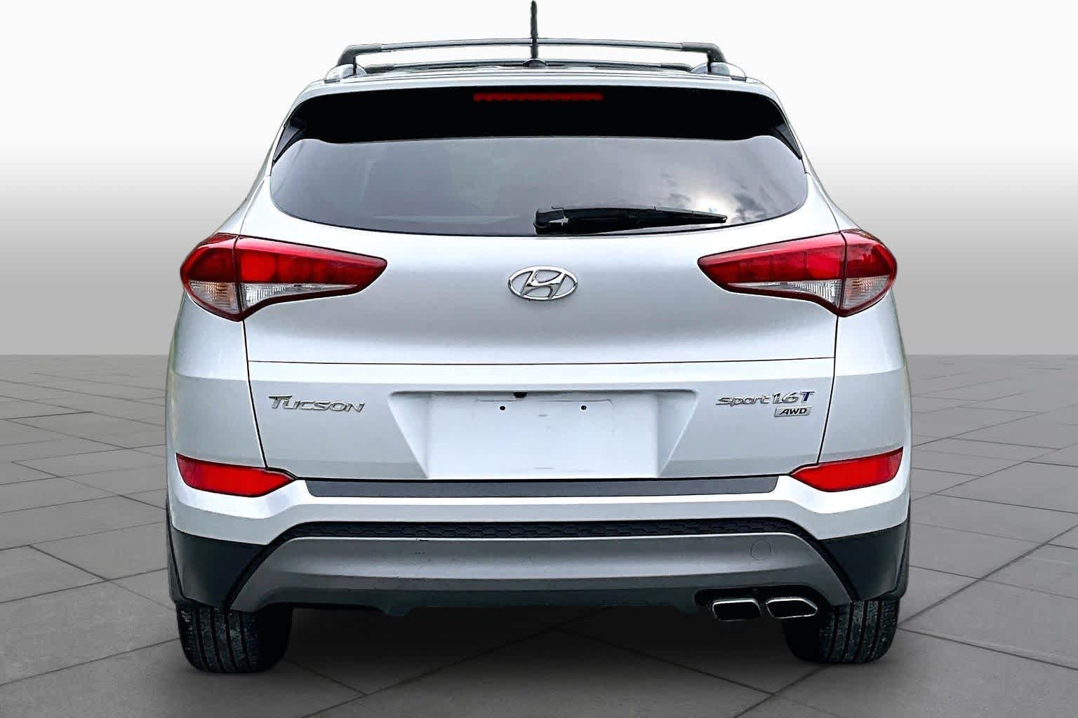 Used 2016 Hyundai Tucson Sport AWD/4WD image 5