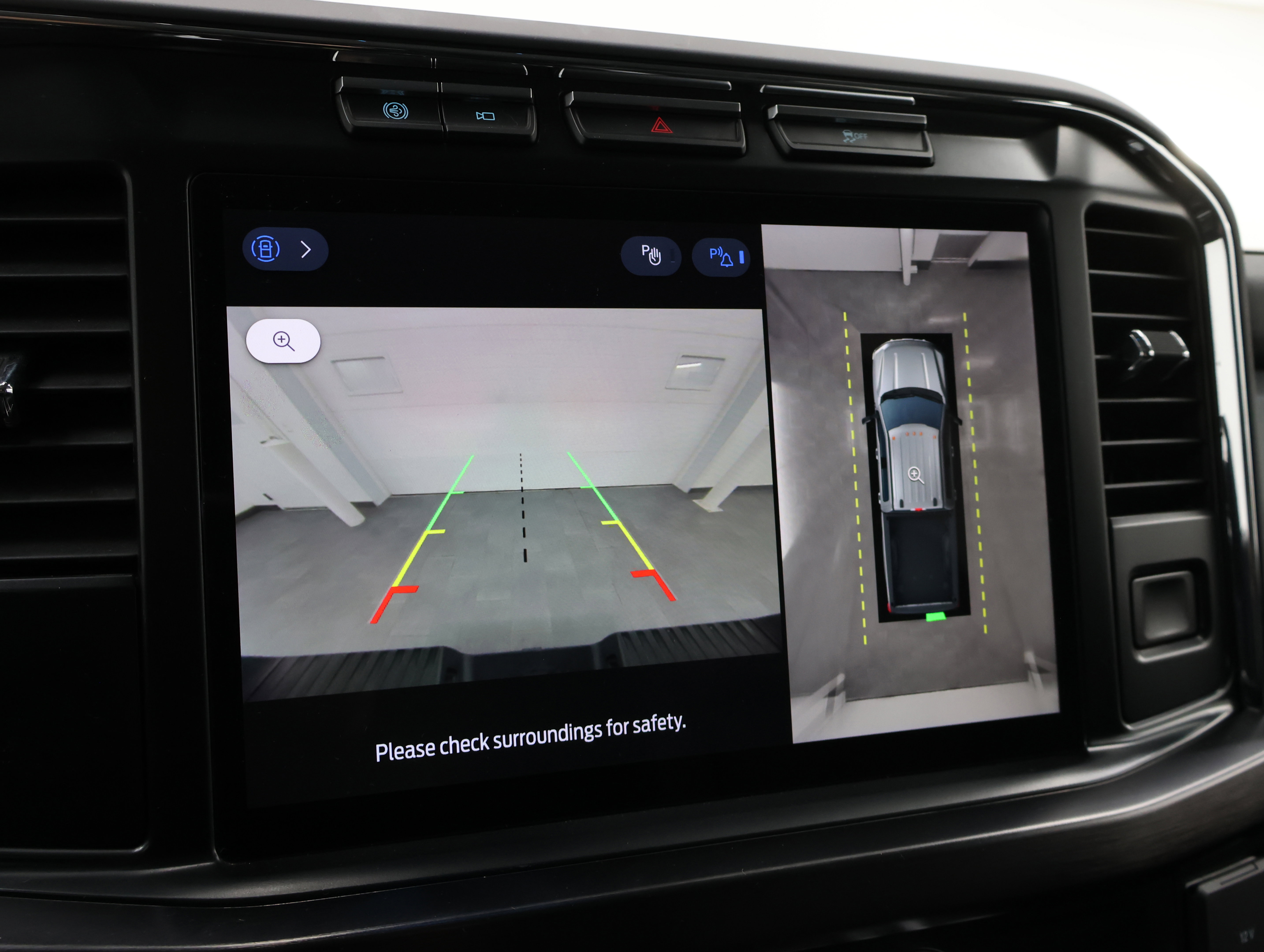 Used 2023 Ford F350 Lariat w/ Chrome Package AWD/4WD image 17